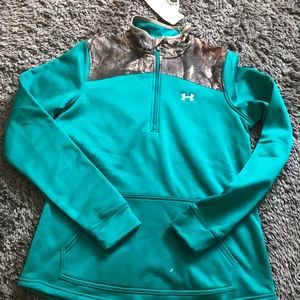 Underarmour sweatshirt